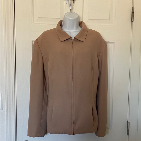Maggie Mcnaughton Jackets & Blazers - Classic Tan Utility Jacket for Women